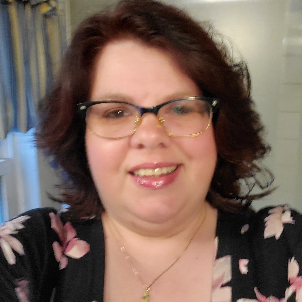 Meet your Posher, Tina